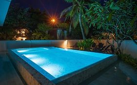 Ton Sai Tropical Phi Phi Island